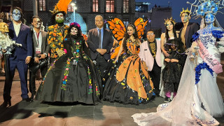Con gran pasarela de catrinas finaliza el Festival de Ofrendas y Catrinas del Centro Histórico